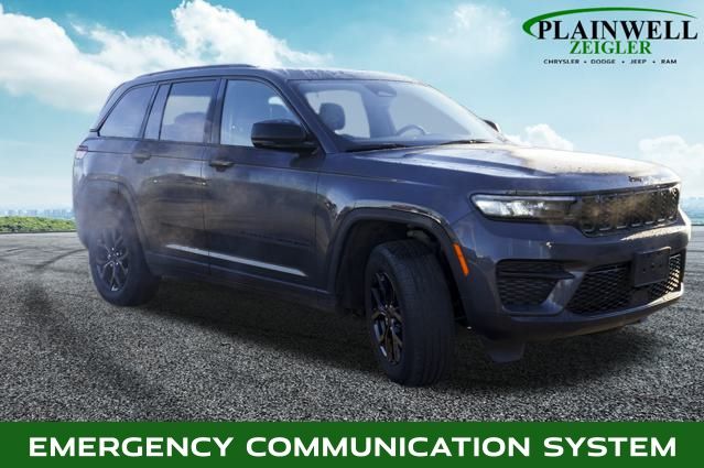 2024 Jeep Grand Cherokee Laredo Altitude X photo 4