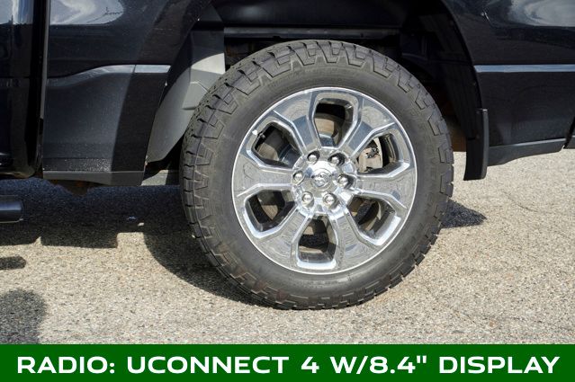 2021 RAM 1500 - Image 6