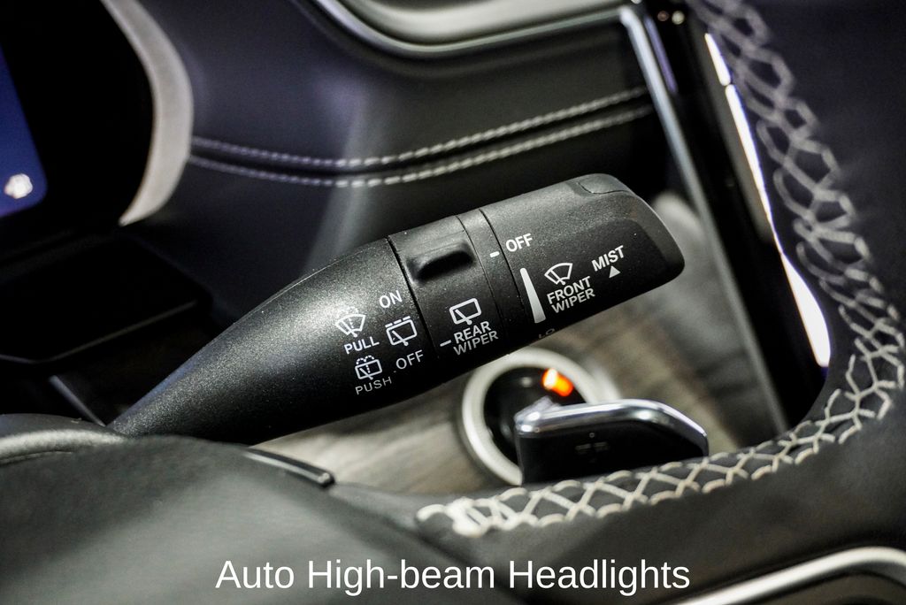 2024 JEEP GRAND CHEROKEE - Image 28