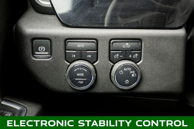 2025 CHEVROLET SILVERADO - Image 22