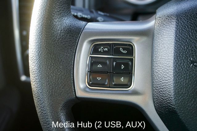 2023 RAM 1500 - Image 17