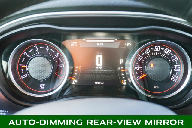 2016 DODGE CHALLENGER - Image 20