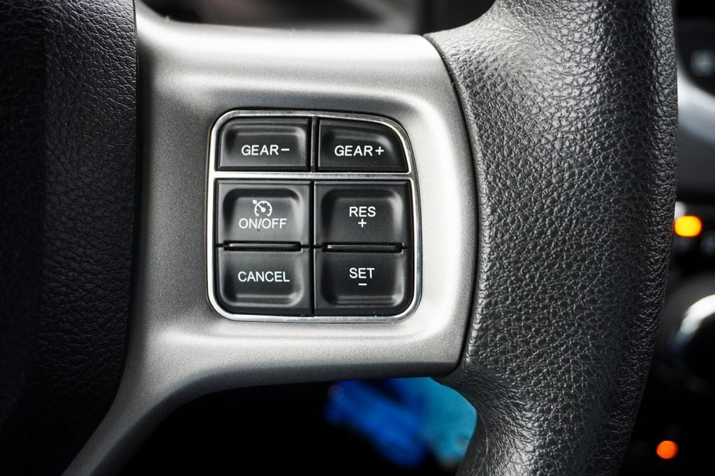 2023 RAM 1500 - Image 18