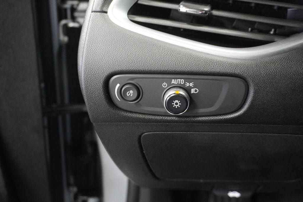 2023 CHEVROLET MALIBU - Image 26