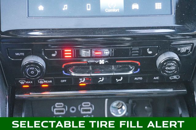 2023 JEEP GRAND CHEROKEE - Image 20