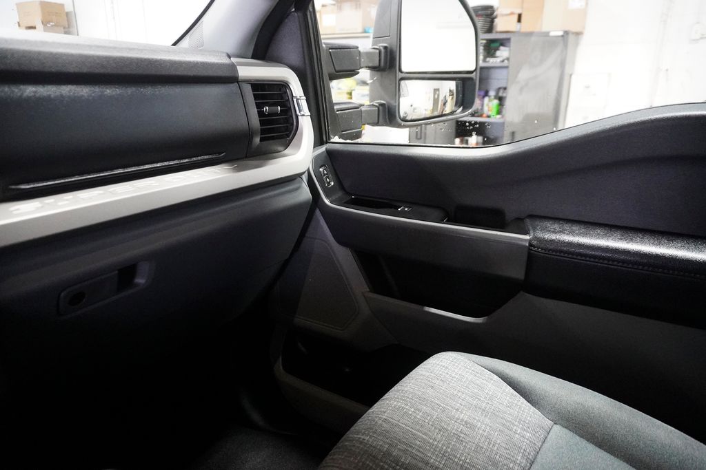 2023 FORD F-250 - Image 25