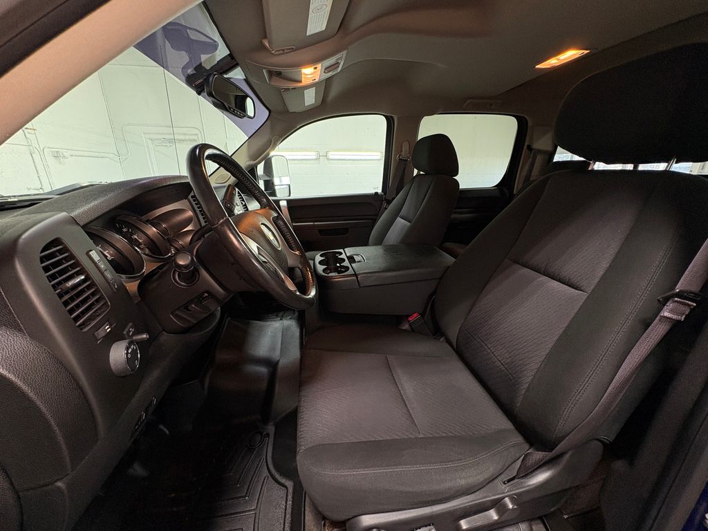 2014 CHEVROLET SILVERADO - Image 19