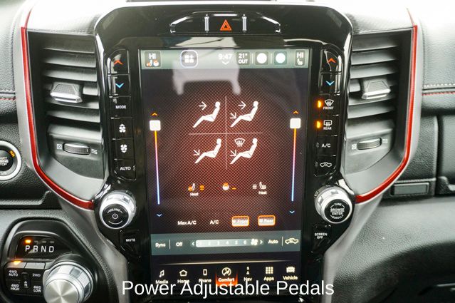 2023 RAM 1500 - Image 14