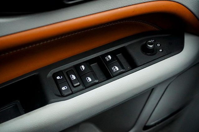 2023 JEEP COMPASS - Image 25