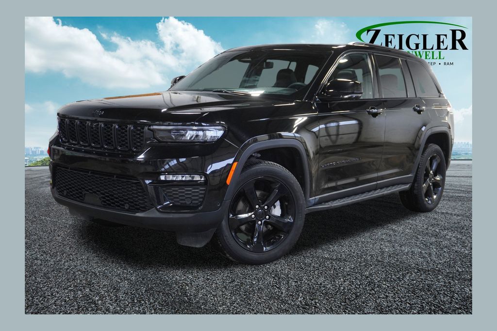 2024 JEEP GRAND CHEROKEE - Image 1