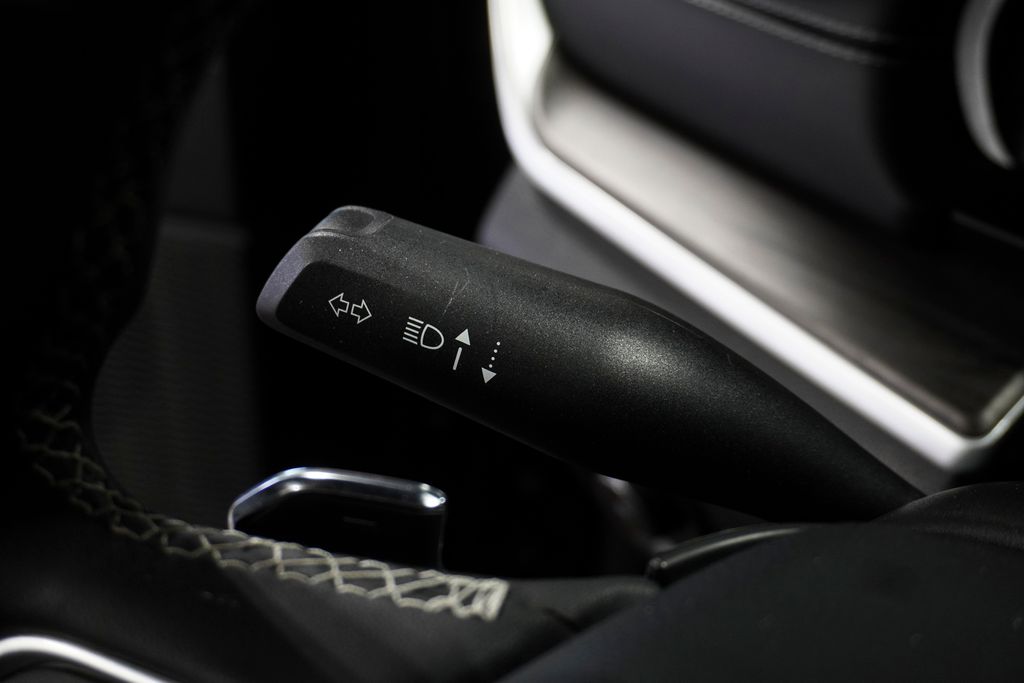 2024 JEEP GRAND CHEROKEE - Image 27