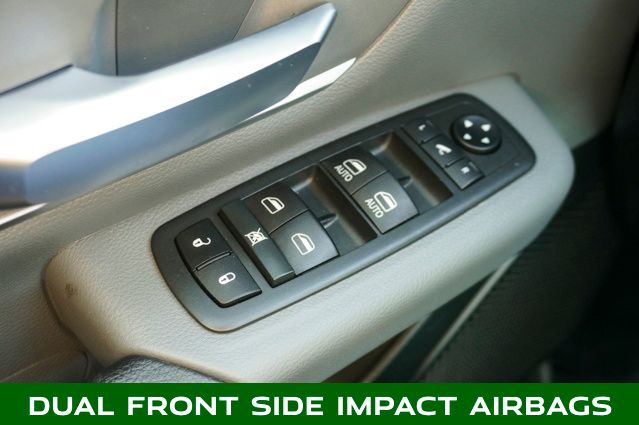 2021 RAM 1500 - Image 23