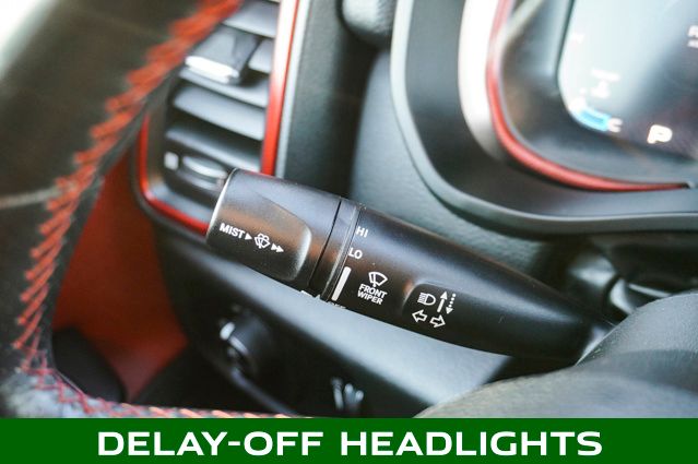 2023 RAM 1500 - Image 21