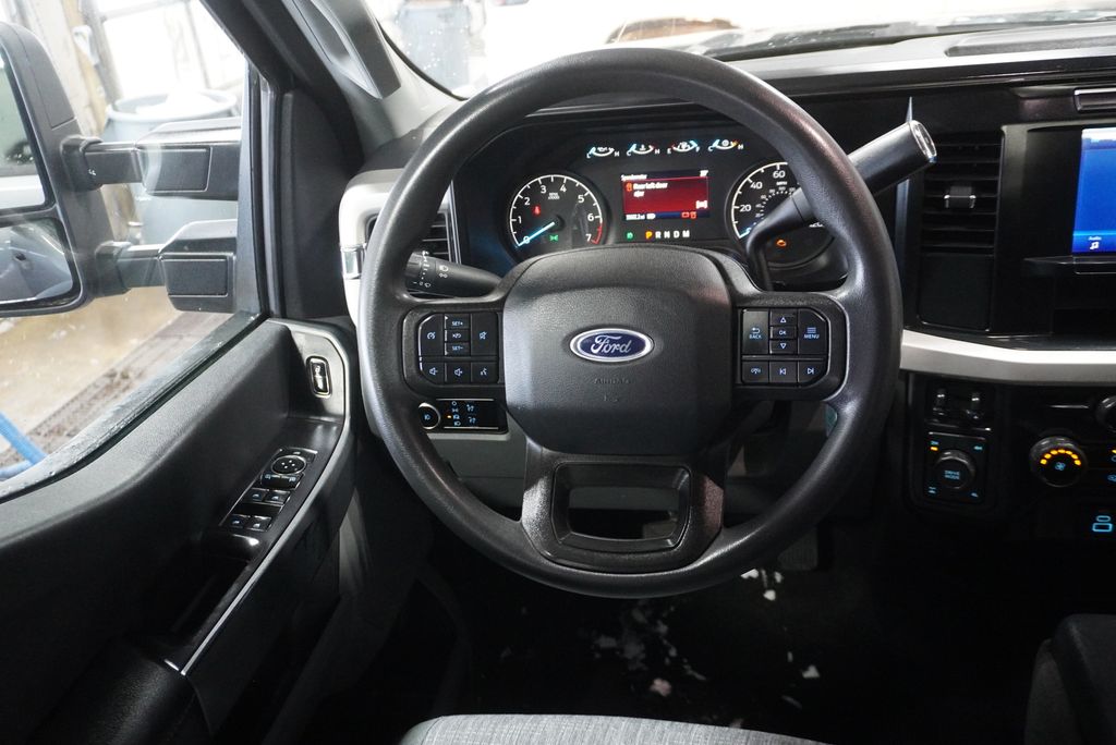 2023 FORD F-250 - Image 10
