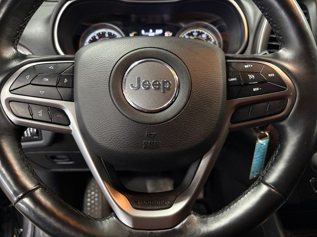 2019 JEEP CHEROKEE - Image 18