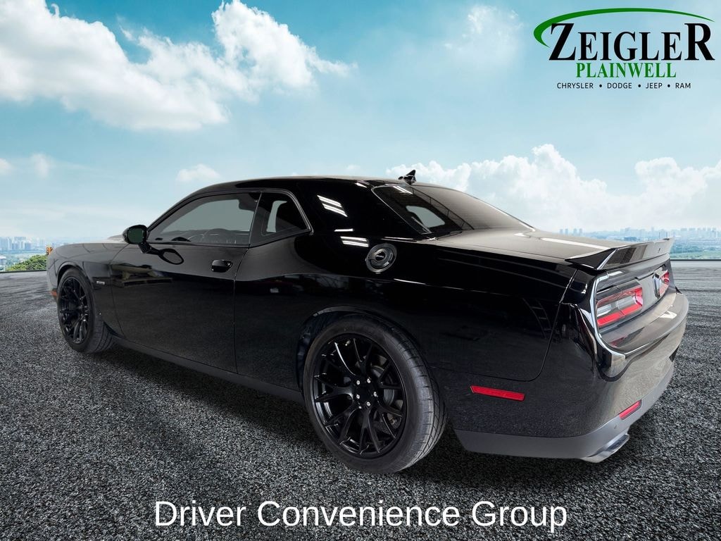 Used 2016 Dodge Challenger R/T Coupe