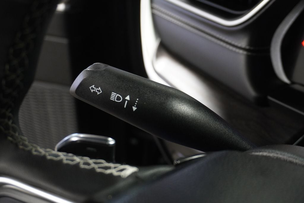 2024 JEEP GRAND CHEROKEE - Image 27