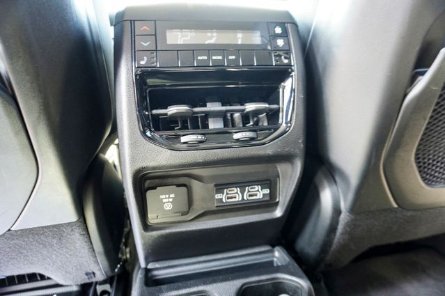 2022 JEEP GRAND CHEROKEE L - Image 14