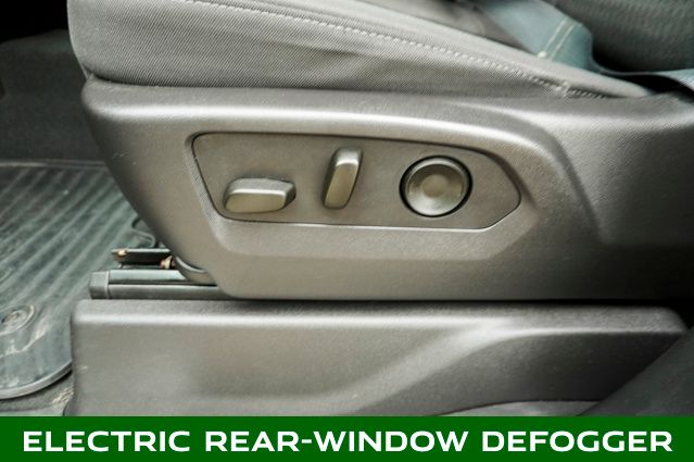 2025 CHEVROLET SILVERADO - Image 12