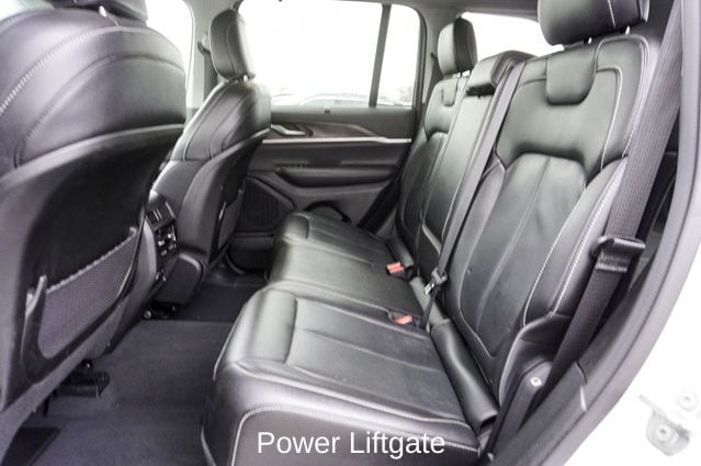 2023 JEEP GRAND CHEROKEE - Image 9