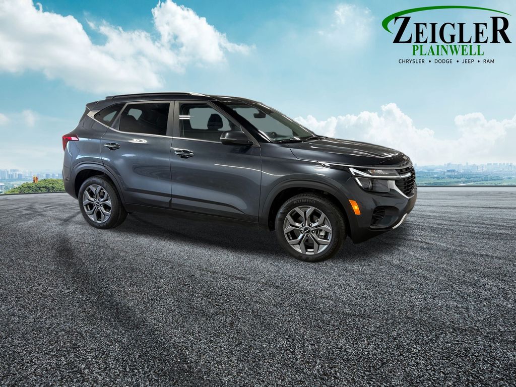 2024 KIA SELTOS - Image 12