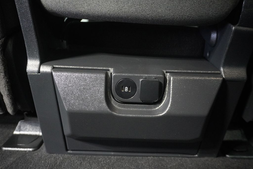 2023 FORD F-250 - Image 9