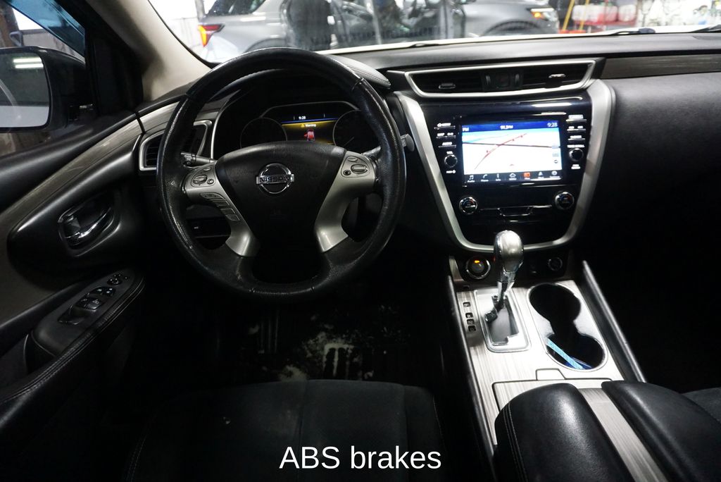 2017 NISSAN MURANO - Image 11