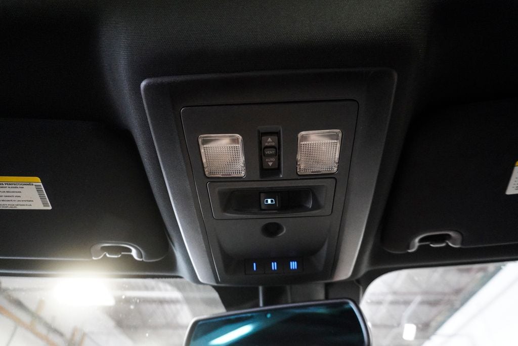 2017 RAM 1500 - Image 29