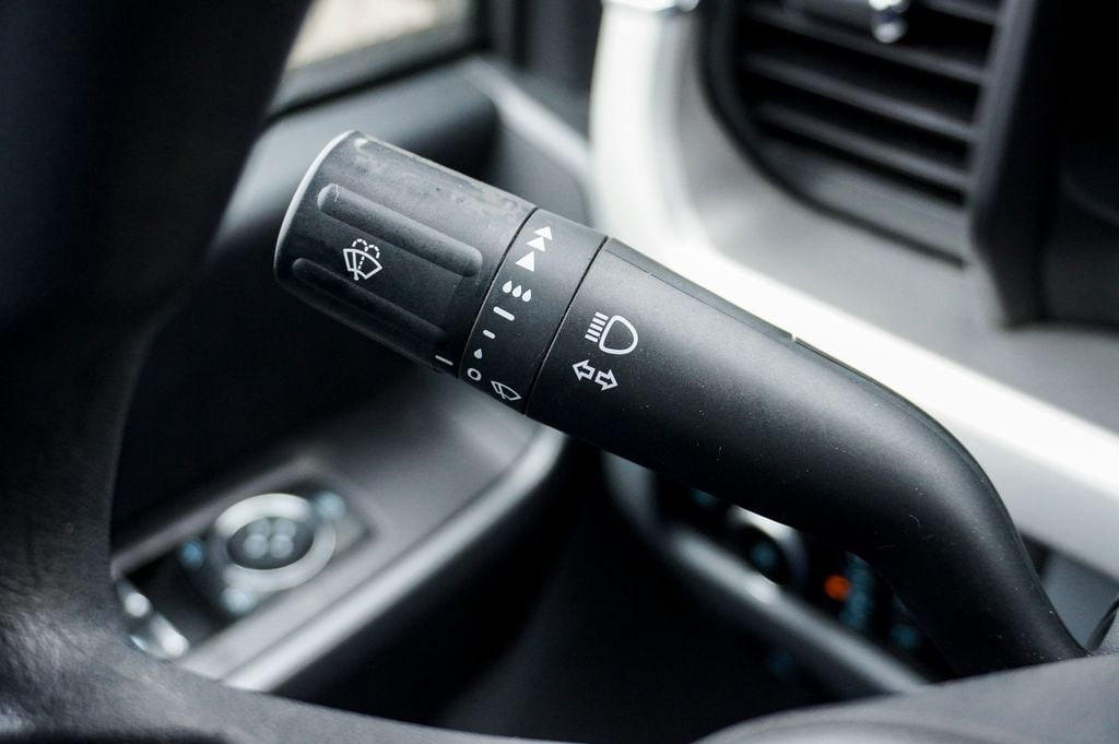 2023 FORD F-250 - Image 18