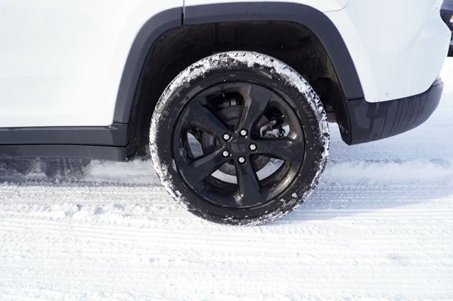 2023 JEEP GRAND CHEROKEE - Image 7