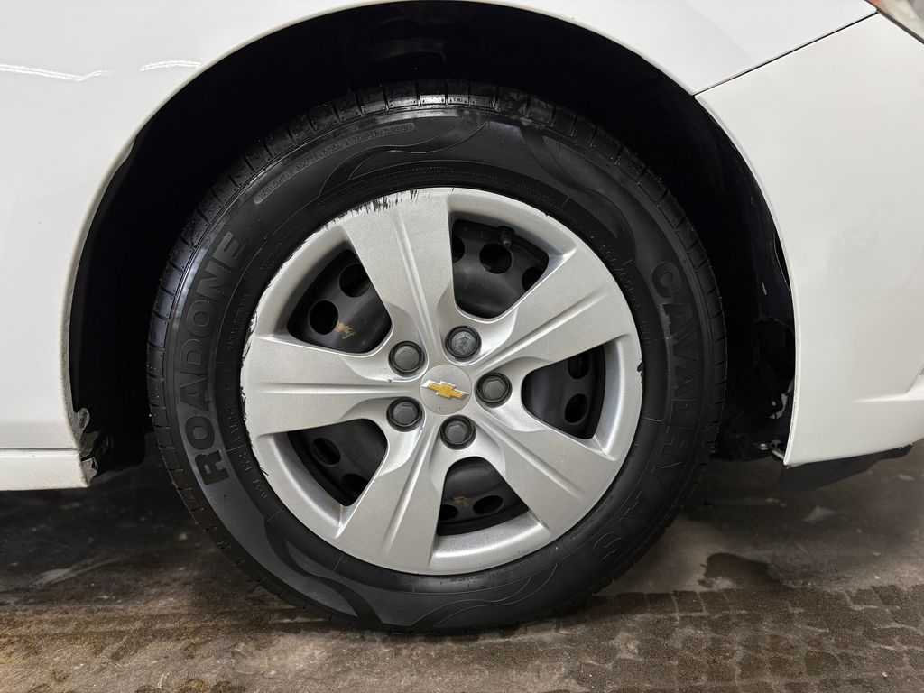 2018 CHEVROLET CRUZE - Image 35