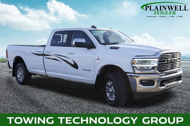 2019 Ram 3500 Laramie photo 4
