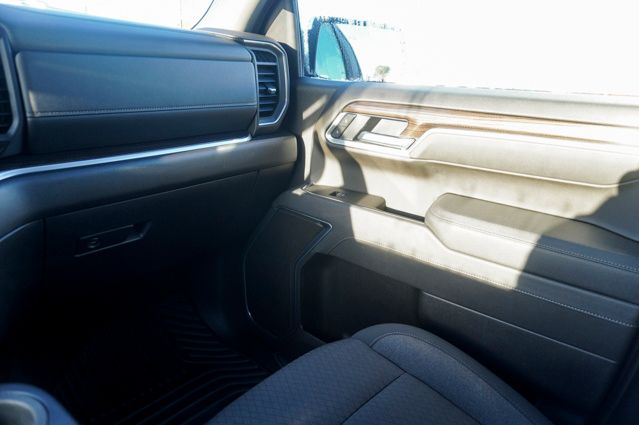 2025 CHEVROLET SILVERADO - Image 26