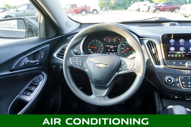 2023 CHEVROLET MALIBU - Image 9