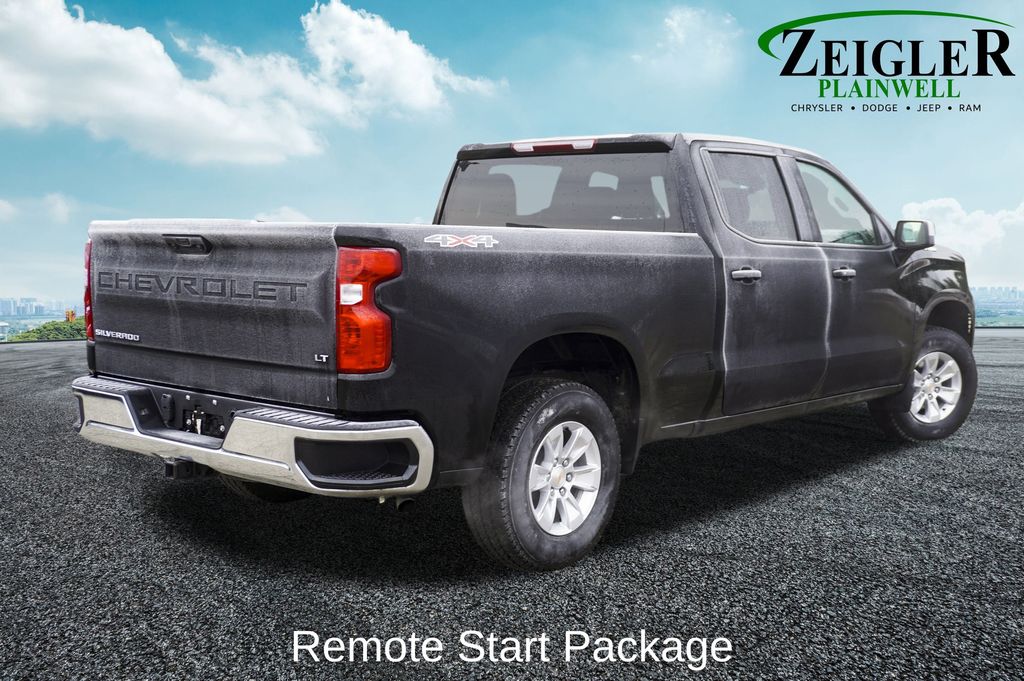 2025 CHEVROLET SILVERADO - Image 3