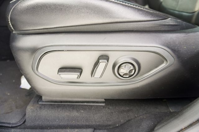 2023 JEEP GRAND CHEROKEE - Image 16