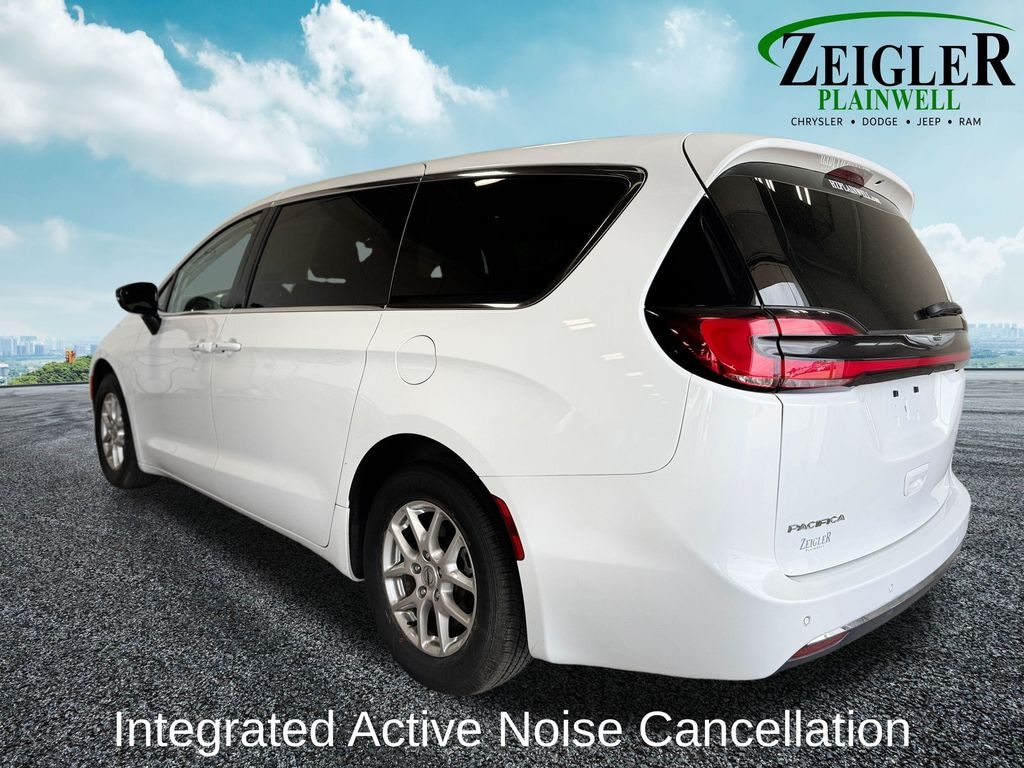 Used 2024 Chrysler Pacifica Touring L Van Passenger Van