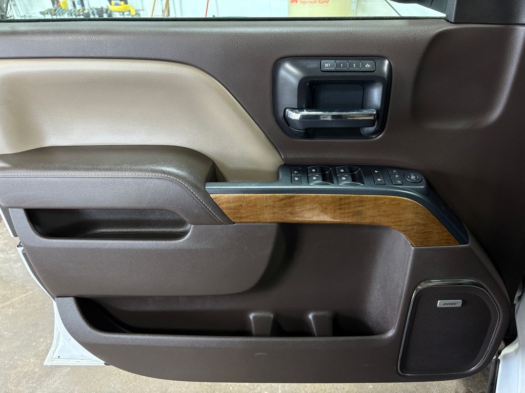 2014 CHEVROLET SILVERADO - Image 20