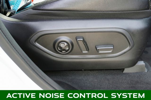 2023 JEEP GRAND CHEROKEE - Image 5