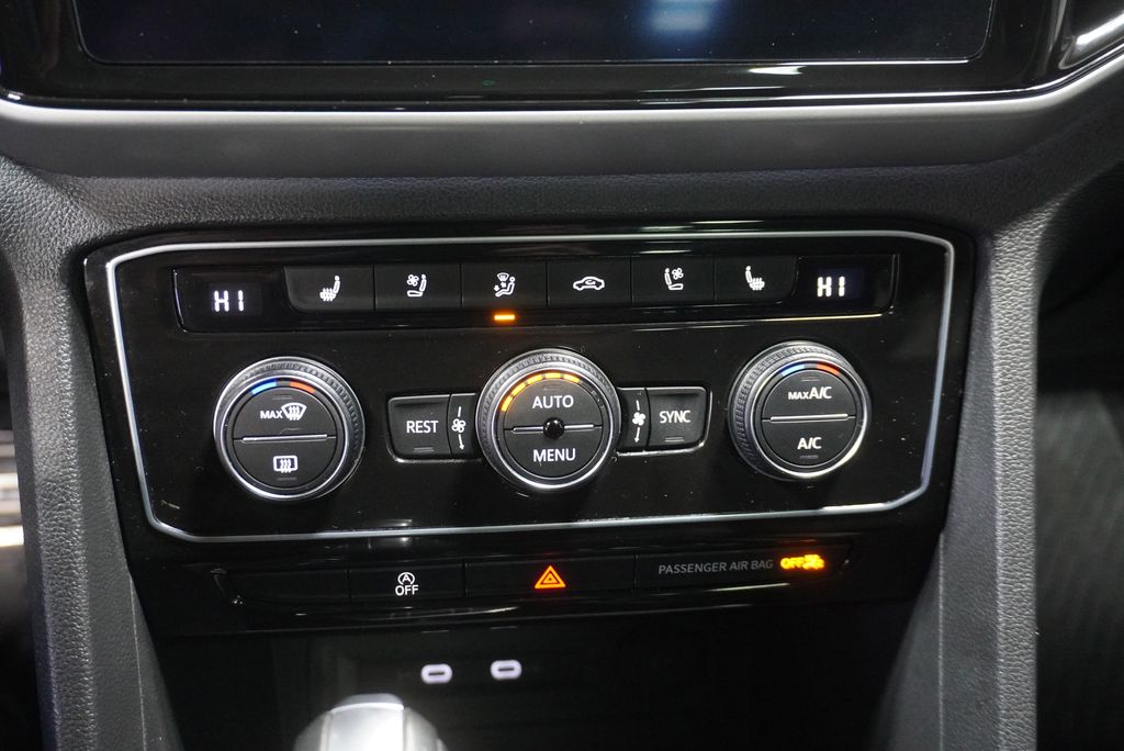 2021 VOLKSWAGEN ATLAS - Image 22