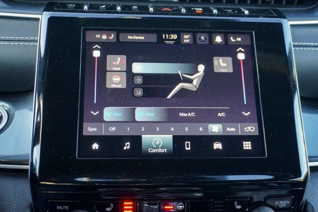 2023 JEEP GRAND CHEROKEE - Image 16