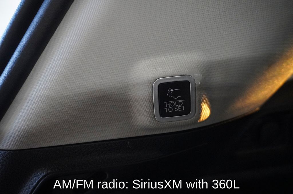 2023 JEEP GRAND CHEROKEE - Image 7