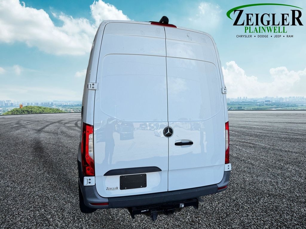 Used 2022 Mercedes-Benz Sprinter 2500 Standard Roof I4 Van Cargo Van