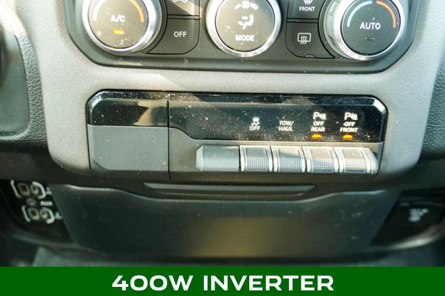 2022 RAM 1500 - Image 15