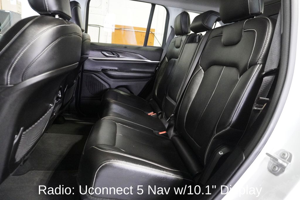 2023 JEEP GRAND CHEROKEE - Image 9