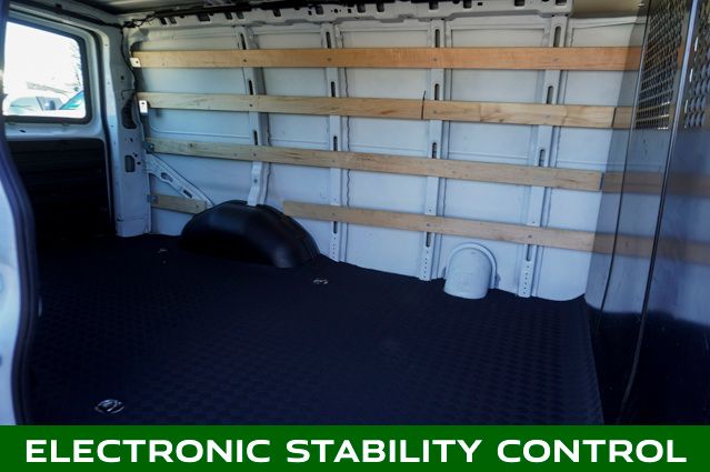 2024 GMC SAVANA - Image 5