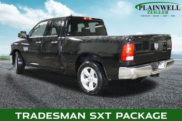 2023 RAM 1500 - Image 2