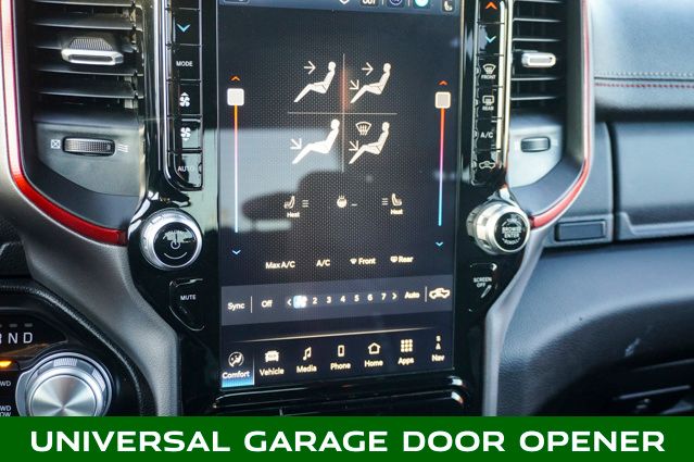 2023 RAM 1500 - Image 15