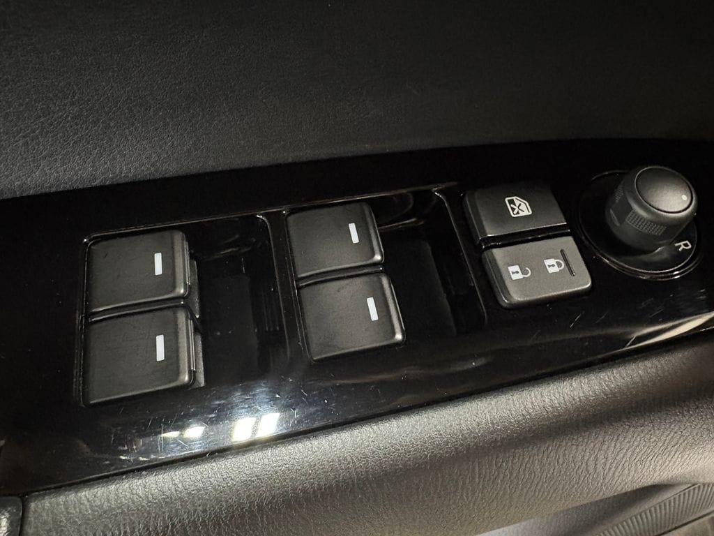 2025 MAZDA CX-5 - Image 15