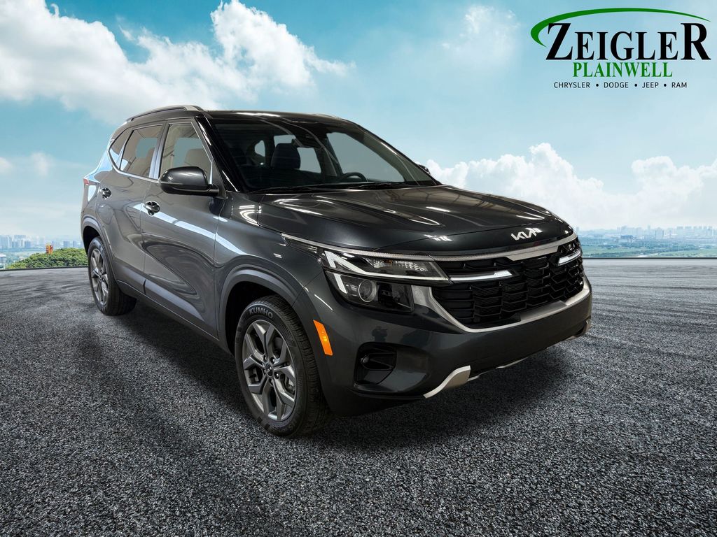 2024 KIA SELTOS - Image 13